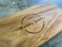 Cargar imagen en el visor de la galería, Espectacular Bloque de Parota (Personalizable Diseño Circulos) (60.5x30x4.5 cm)