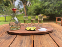 Cargar imagen en el visor de la galería, Tequilero / Mezcalero / Tabla Parrillera Ovalado (Personalizable)  (50 x 22 x 2.2 cms)